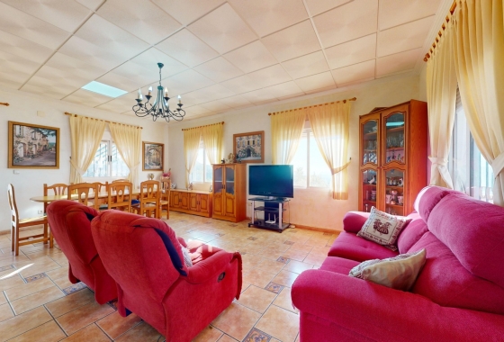 Resale - Villa - Crevillente - Inland