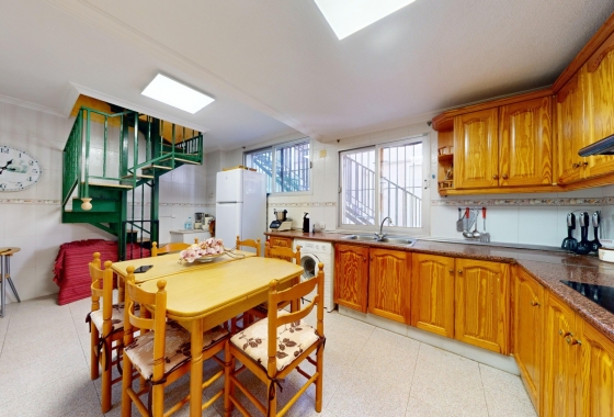 Resale - Villa - Crevillente - Inland