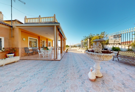 Resale - Villa - Crevillente - Inland