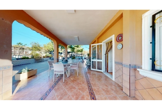 Resale - Villa - Crevillente - Inland