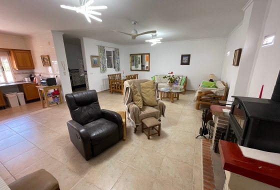 Resale - Villa - Daya Nueva - Costa Blanca