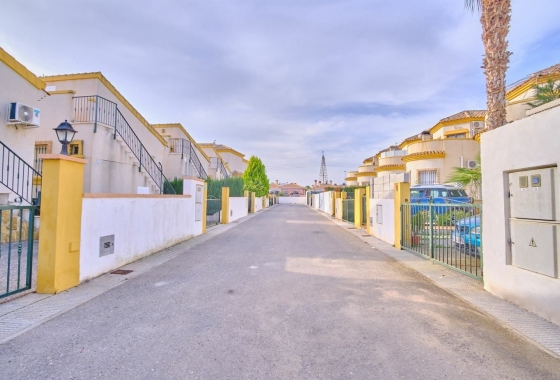 Resale - Villa - Los Montesinos - Costa Blanca