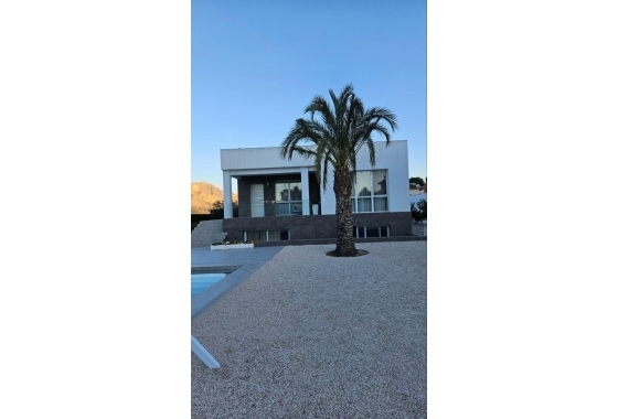 Resale - Villa - Orihuela - Inland