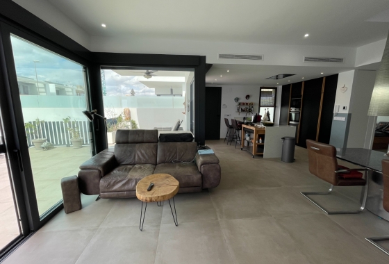 Resale - Villa - Dolores - Costa Blanca