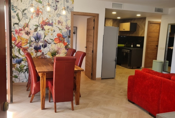 Resale - Apartment / flat - Torrevieja - Costa Blanca