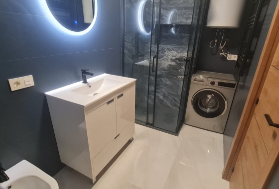 Resale - Apartment / flat - Torrevieja - Costa Blanca