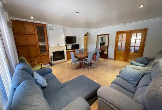 Resale - Villa - Crevillente - Inland