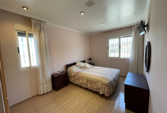 Resale - Villa - Crevillente - Inland