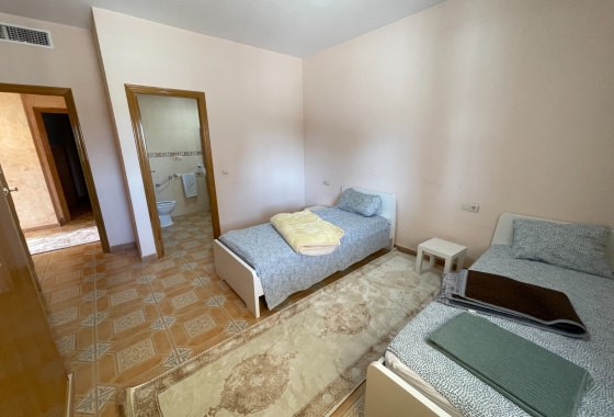 Resale - Villa - Albatera - Inland