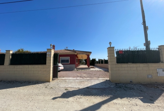 Resale - Villa - Albatera - Inland