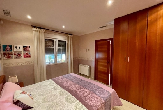 Resale - Villa - Albatera - Inland