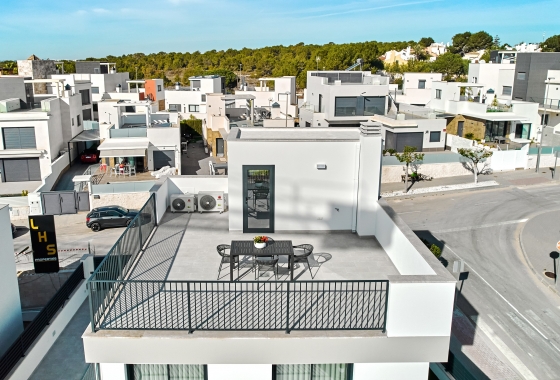 Neue Gebäude - Chalet - San Miguel de Salinas