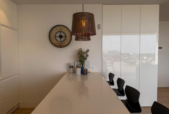 Resale - Apartment / flat - Orihuela - Las Colinas Golf