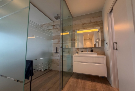 Resale - Apartment / flat - Orihuela - Las Colinas Golf