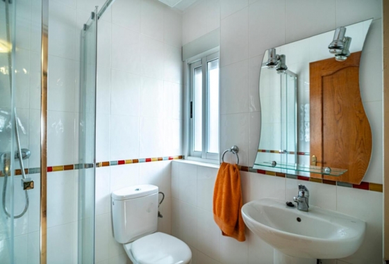 Resale - Villa - Orihuela