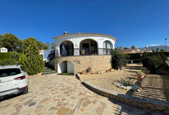 Resale - Villa - Alfas del Pí - Costa Blanca