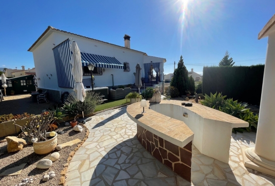 Resale - Villa - Alfas del Pí - Costa Blanca
