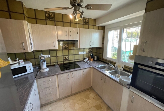 Resale - Villa - Alfas del Pí - Costa Blanca