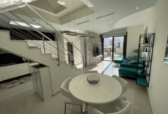 Resale - Townhouse - Orihuela Costa - villamartin