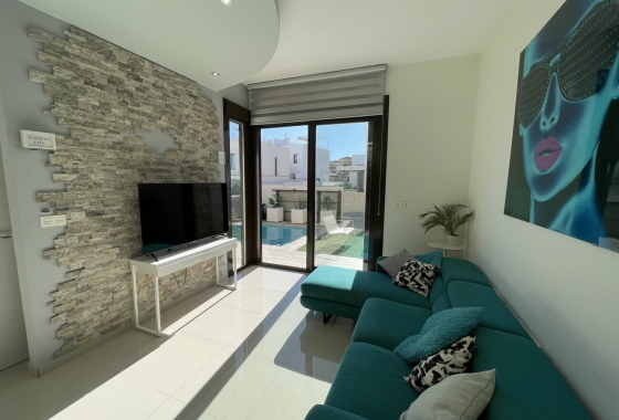 Resale - Townhouse - Orihuela Costa - villamartin