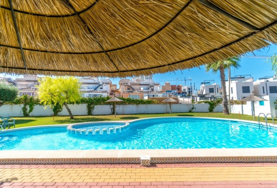 Resale - Townhouse - Orihuela Costa - villamartin