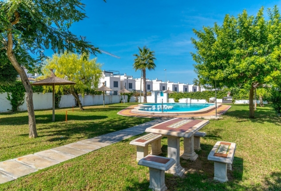 Resale - Townhouse - Orihuela Costa - villamartin