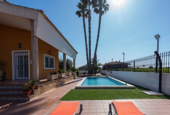 Resale - Villa - Orihuela - Inland