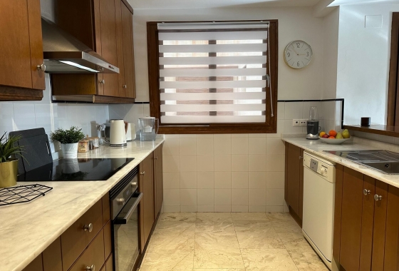 Resale - Apartment / flat - Torrevieja - Costa Blanca