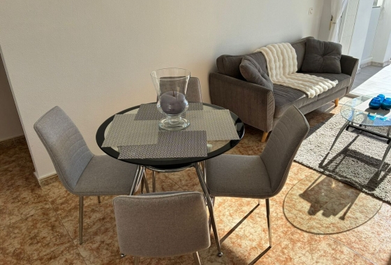 Resale - Apartment / flat - Torrevieja - Costa Blanca