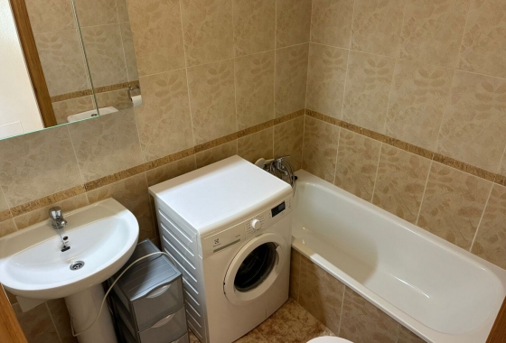 Resale - Apartment / flat - Torrevieja - Costa Blanca