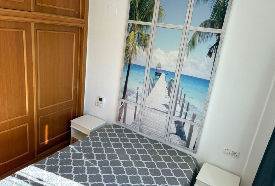 Resale - Apartment / flat - Torrevieja - Costa Blanca