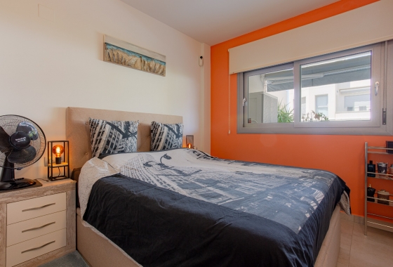 Resale - Apartment / flat - Torrevieja - Costa Blanca