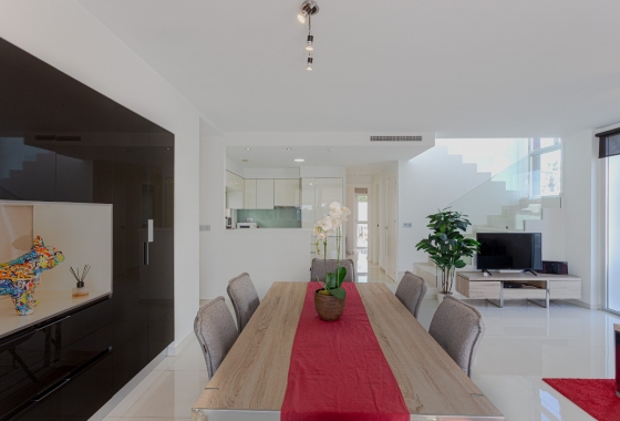 Resale - Villa - Orihuela Costa - Costa Blanca