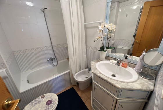 Resale - Apartment / flat - Torrevieja - Costa Blanca