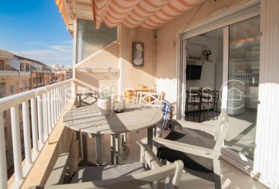 Resale - Apartment / flat - Torrevieja - Centro