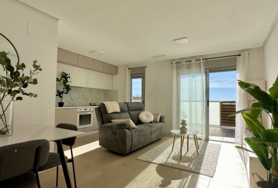 Resale - Apartment / flat - Torrevieja - Costa Blanca