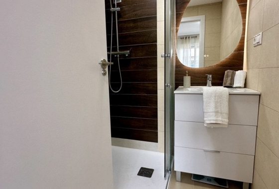 Resale - Apartment / flat - Torrevieja - Costa Blanca