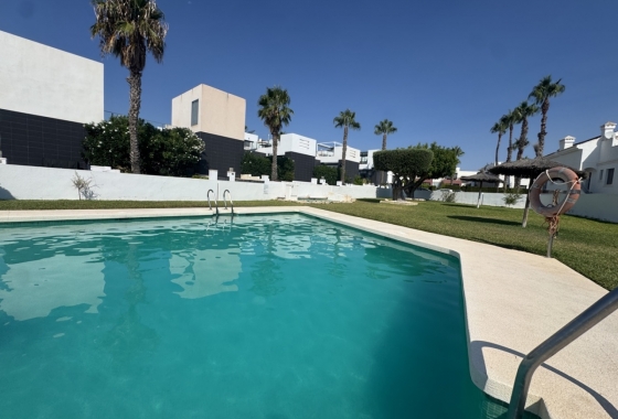 Resale - Villa - Orihuela Costa - Costa Blanca