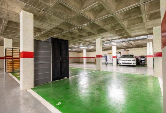 Resale - Apartment / flat - Torrevieja - Centro