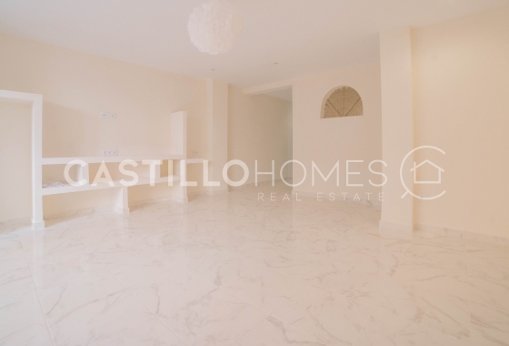 Resale - Apartment / flat - Torrevieja - Centro
