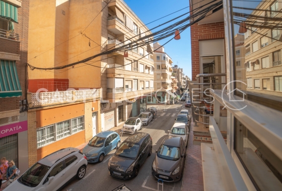 Resale - Apartment / flat - Torrevieja - Centro