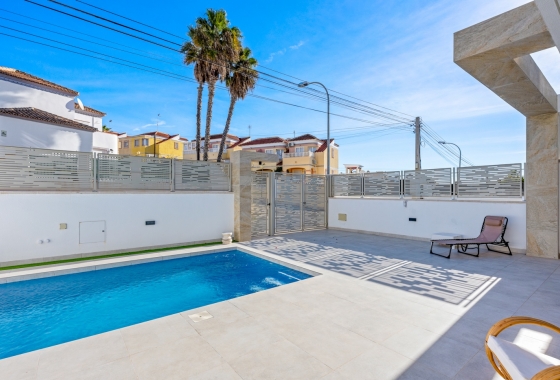 Resale - Villa - Orihuela Costa - Costa Blanca