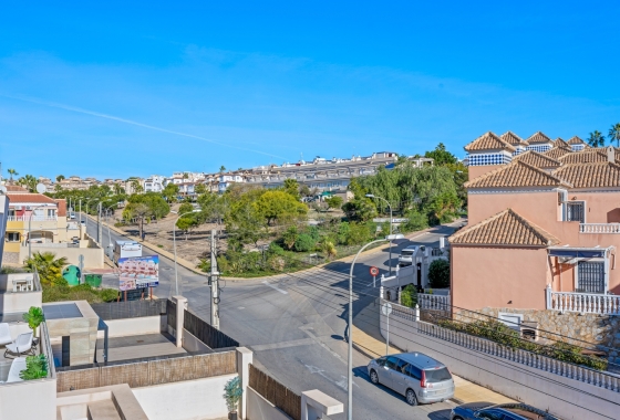 Resale - Villa - Orihuela Costa - Costa Blanca