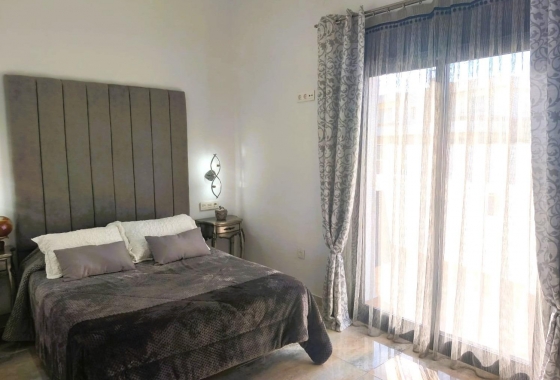 Resale - Villa - Pilar de la Horadada - Costa Blanca