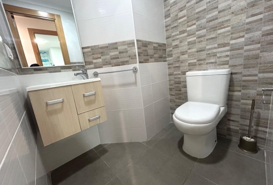 Resale - Apartment / flat - Torrevieja - Playa del Cura