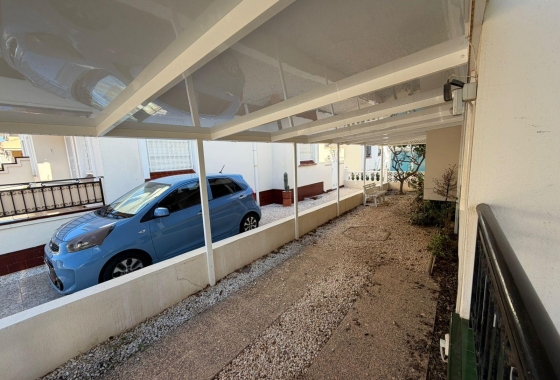 Resale - Townhouse - Orihuela Costa - Playa Flamenca
