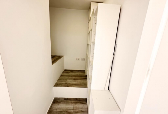 Resale - Villa - La Torre Golf Resort - Inland