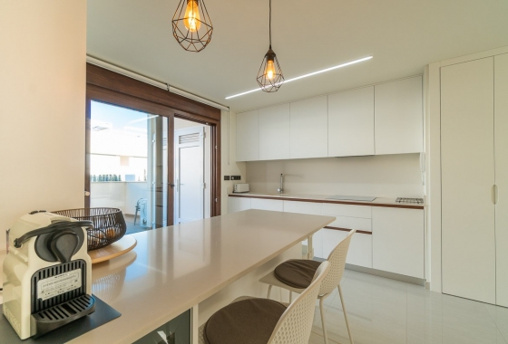 Resale - Apartment / flat - Orihuela Costa - Costa Blanca