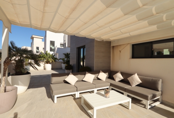 Resale - Villa - La Nucía - Costa Blanca