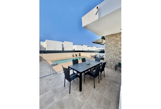 Resale - Villa - Benijofar - Costa Blanca